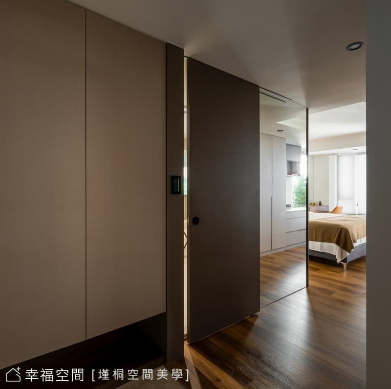 逐光塑影  一彎柔弧勾繪輕暖家景|現代風|42坪