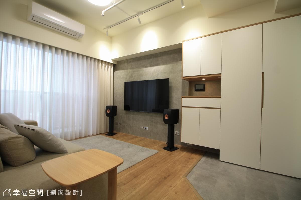 灰階×木質手法 打造簡約舒心宅│簡約風│18坪