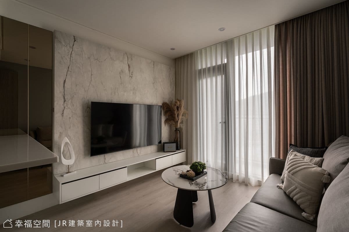 Home +|現代北歐|18坪