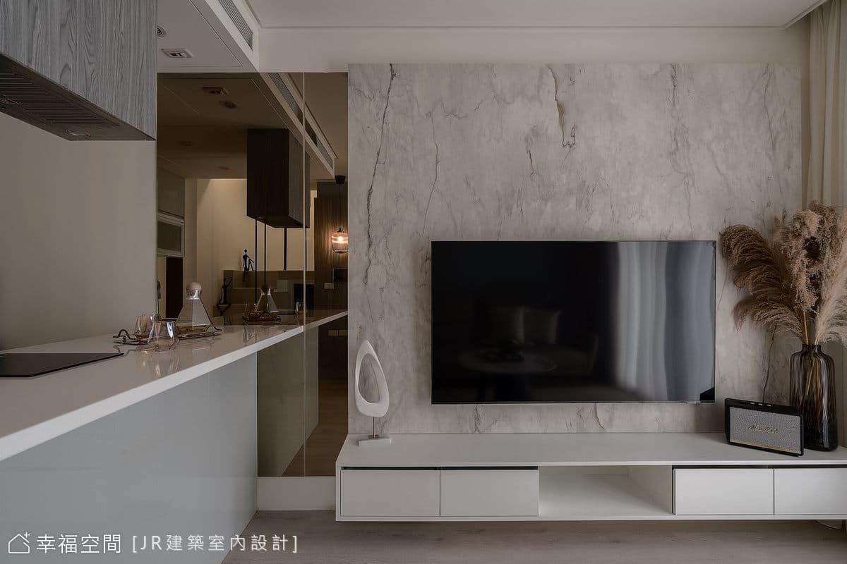 Home +|現代北歐|18坪