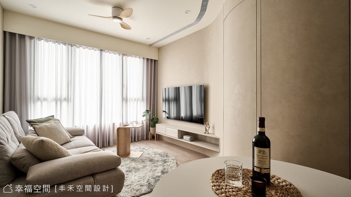 法式侘寂淬鍊靜謐柔雅家邸│18坪