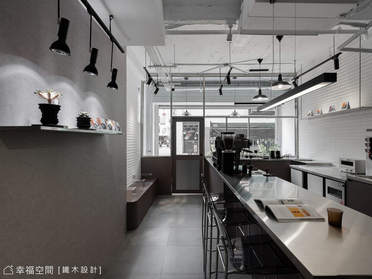 清透的夕咖啡廳|工業風|18坪