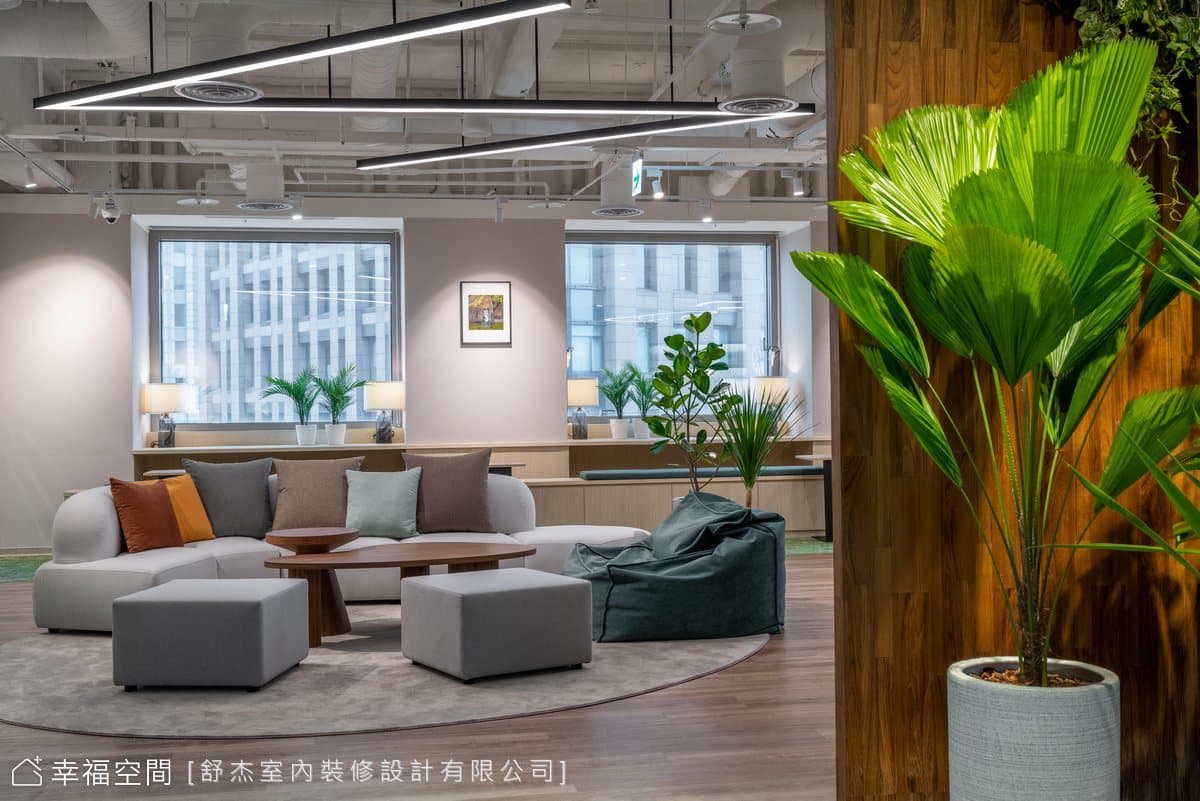 沐光綠意 自然療癒系開放辦公空間 │休閒多元│109坪