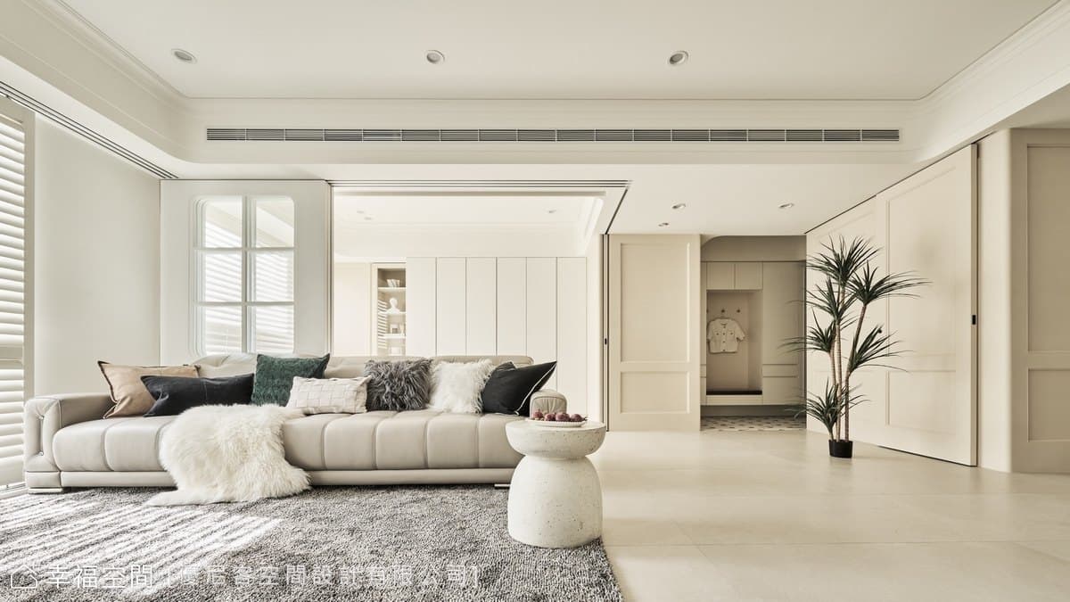 neoclassical