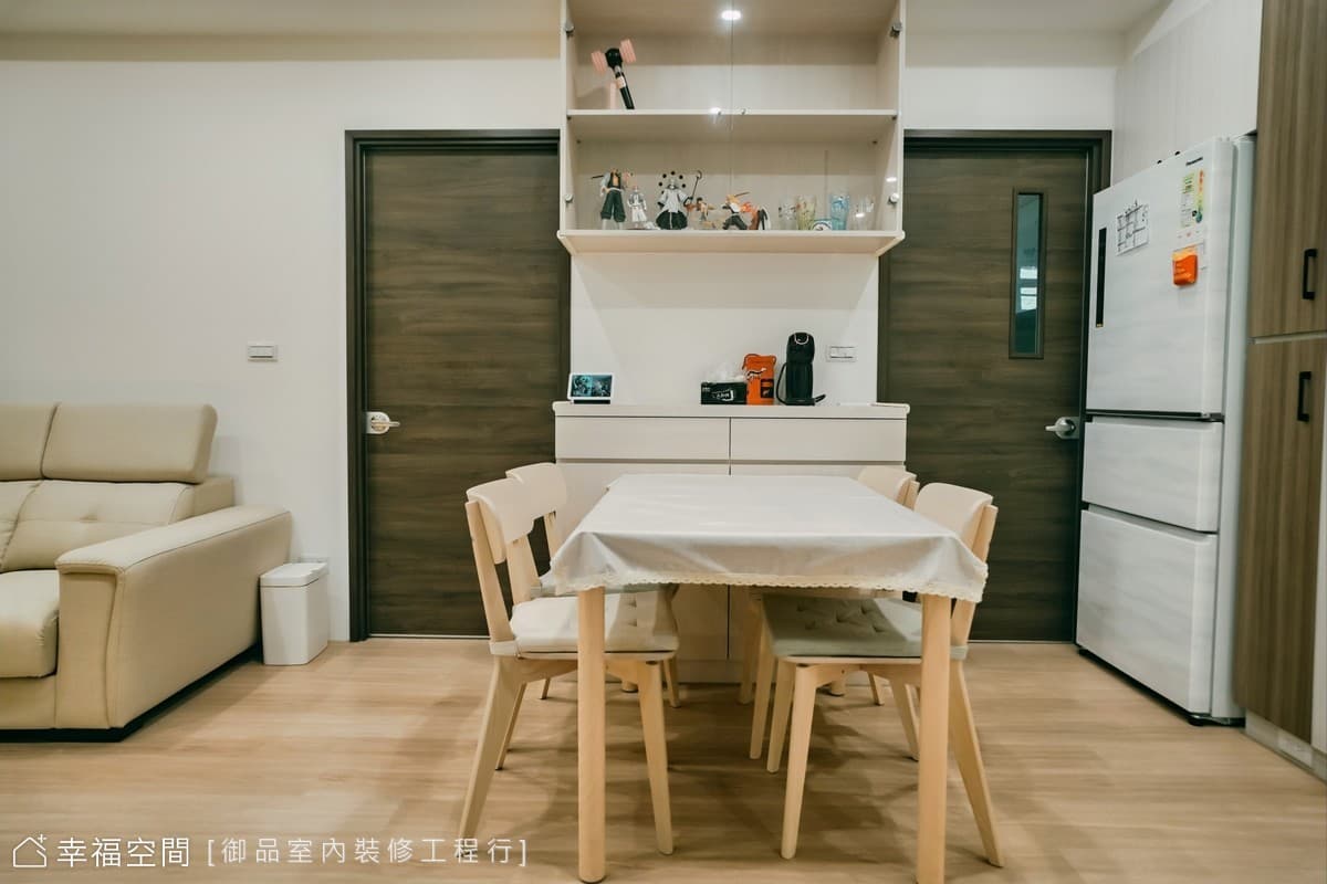 迎海風輕拂 構築現代簡約北歐清新宅 │17坪