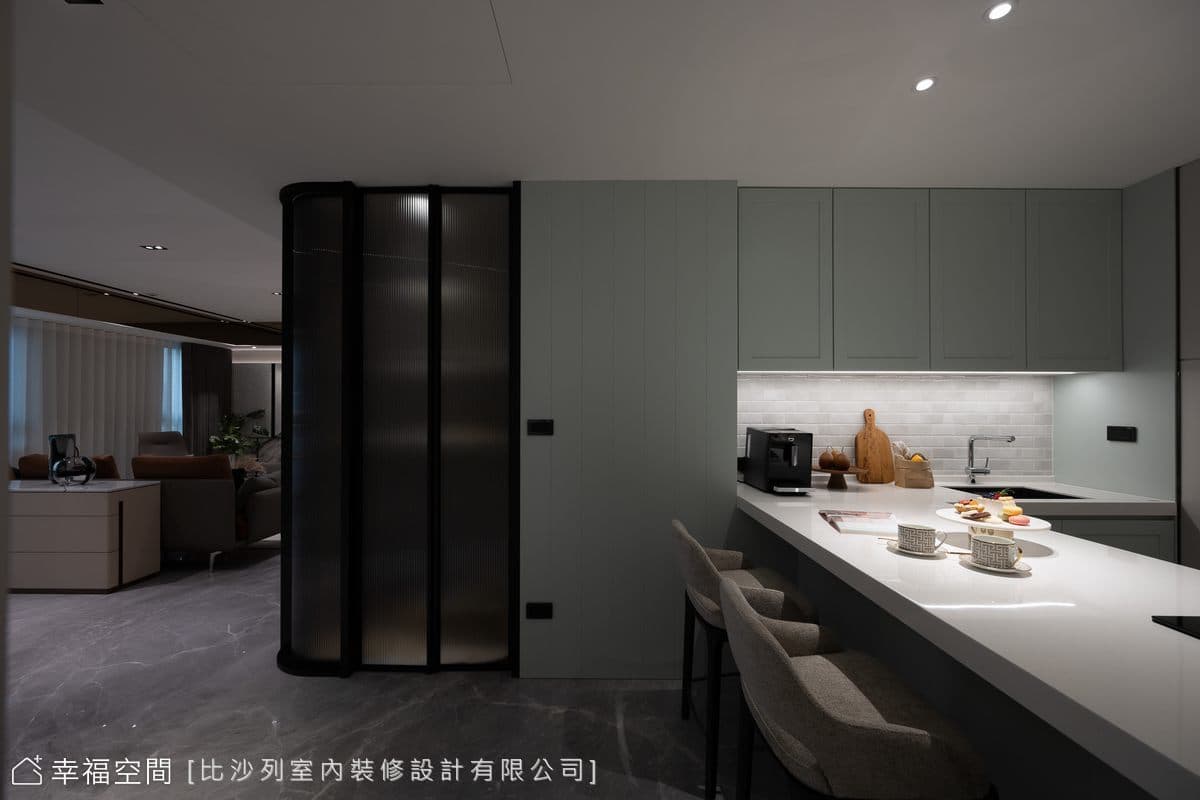 空間次序有亮點 現代奢華精緻美宅|現代奢華風|81坪