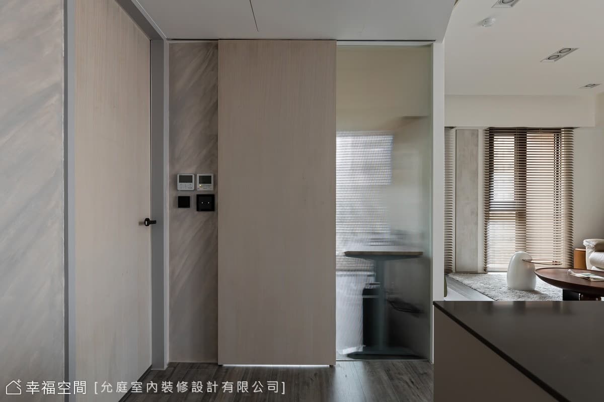 簡約俐落滿分 科技夫妻回家即放鬆│混搭風│25坪