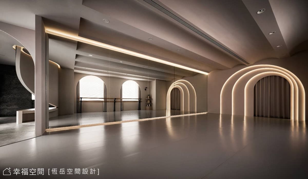 輕靈優雅 自由迴旋｜侘寂風｜24坪