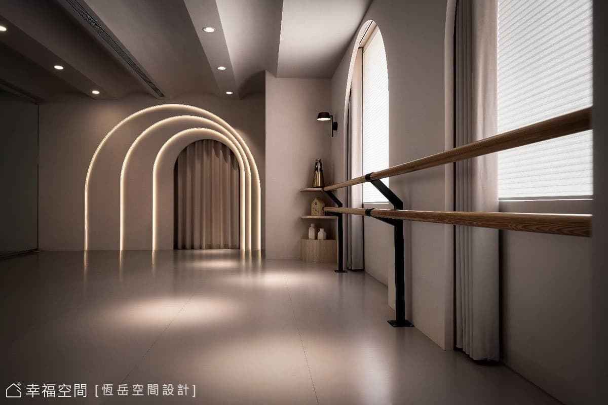 輕靈優雅 自由迴旋｜侘寂風｜24坪