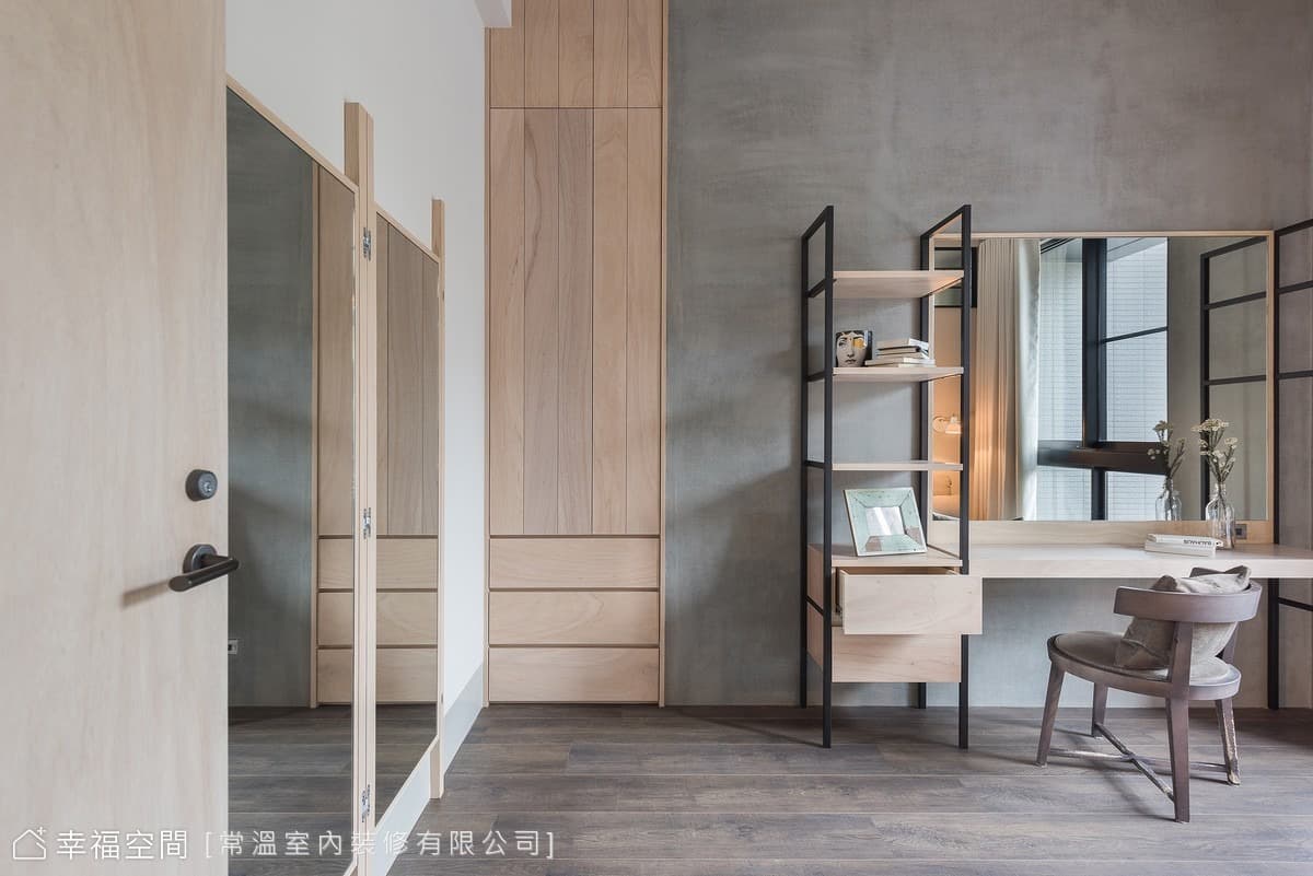 Loft｜工業風｜17坪