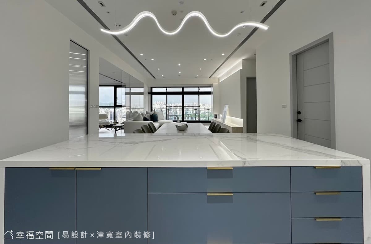 柔光金韻。陽光輕奢現代美式宅│84坪