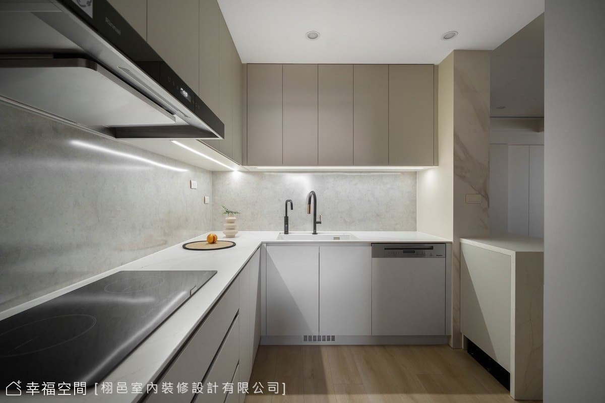 現代輕奢語彙 烘托簡約雋永家景│30坪