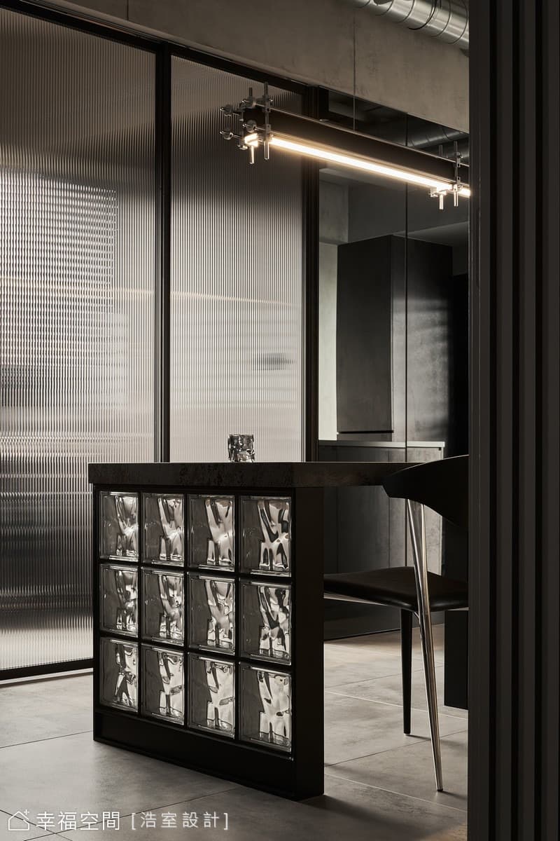 Loft。間奏｜工業侘寂風｜35坪