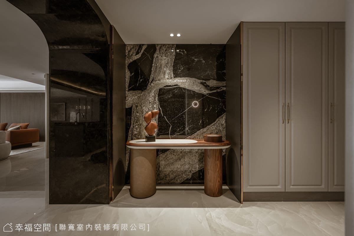 毛胚豪宅佈局 優雅大器精工之美