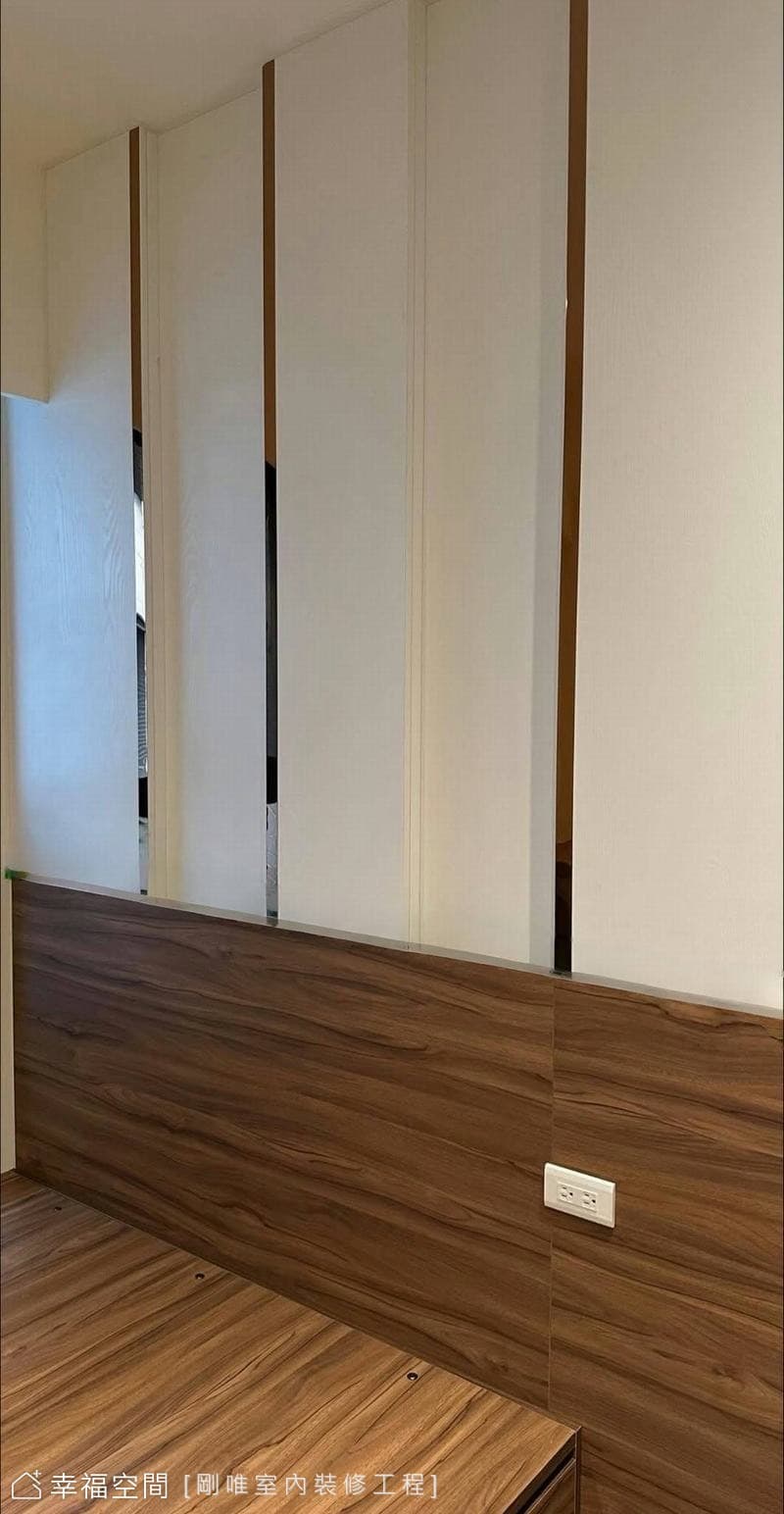 低彩度美學構劃沉穩內斂之居│簡約古典風│30坪