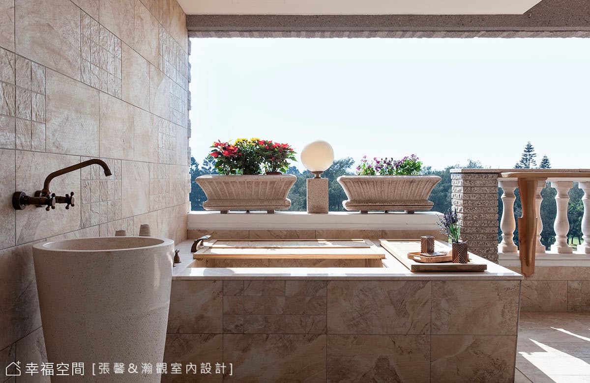 戶外湯屋