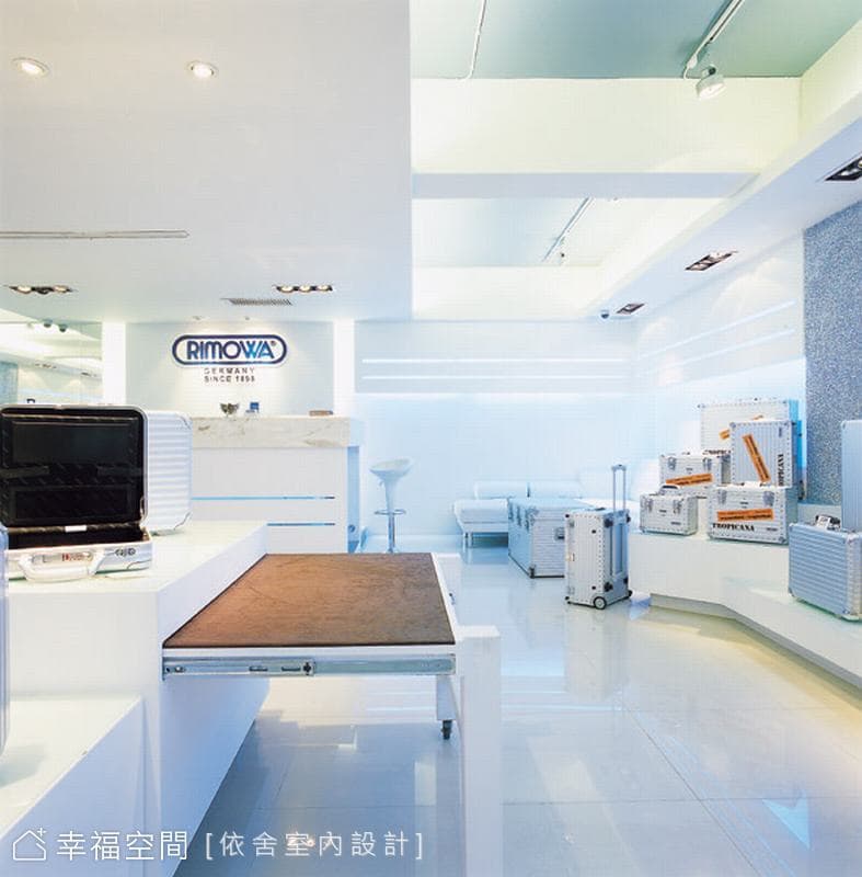 伸縮展示檯