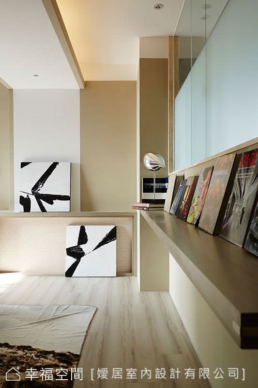 長形展示台