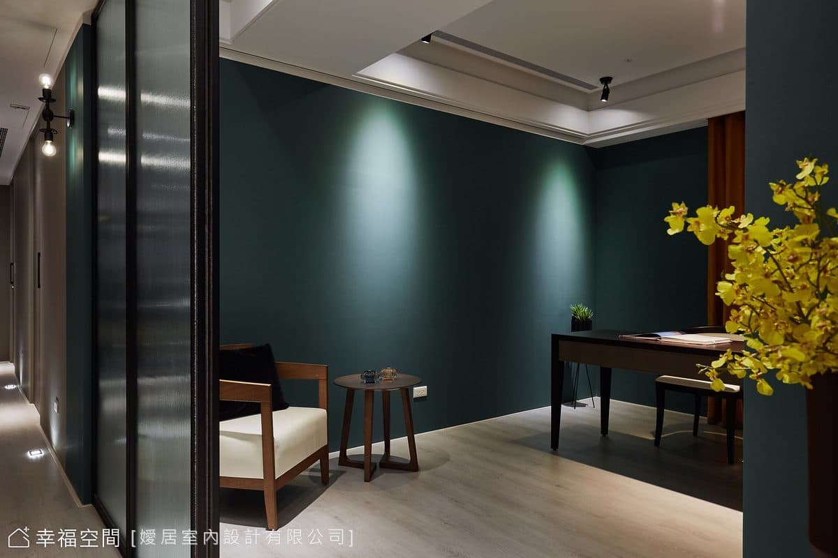 美術館特區大樓C（毛胚屋）（中）