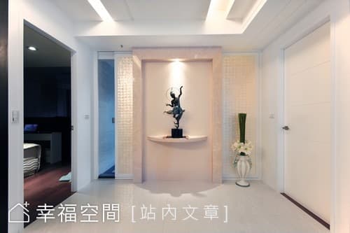 隱藏門片
