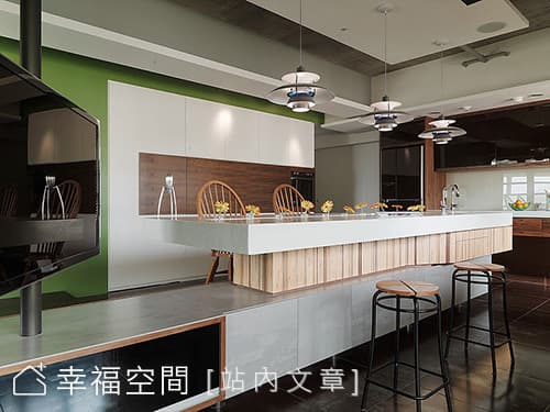 板塊拼貼