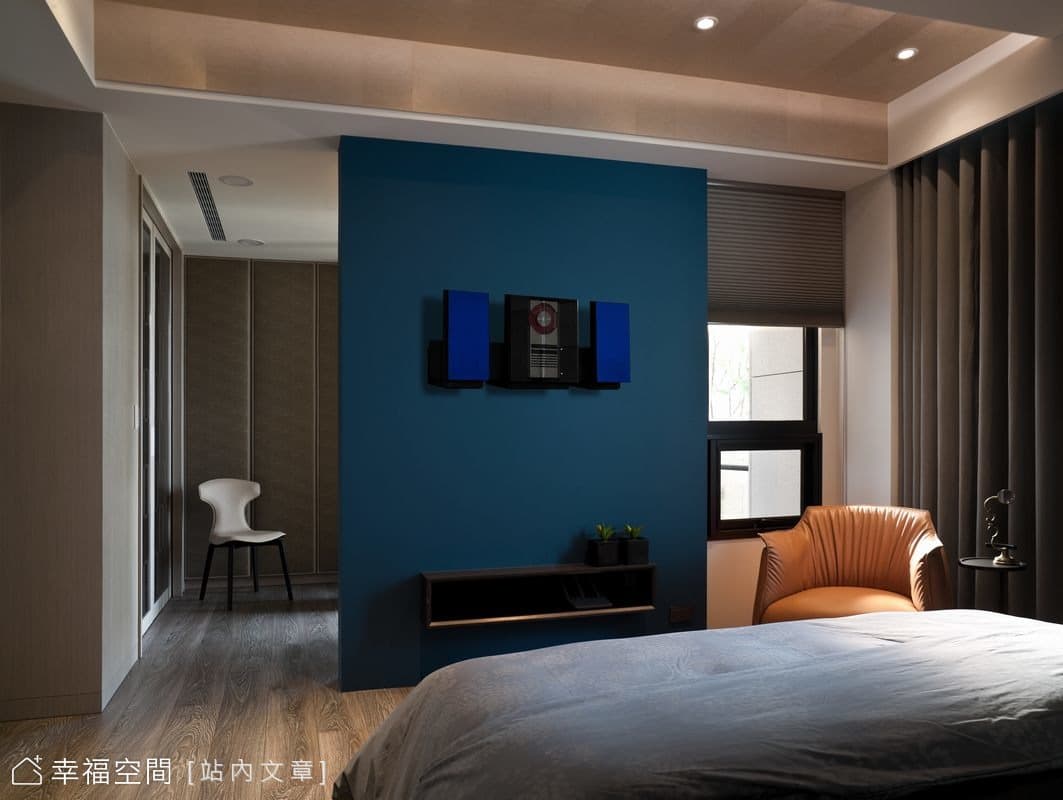 主臥電視牆