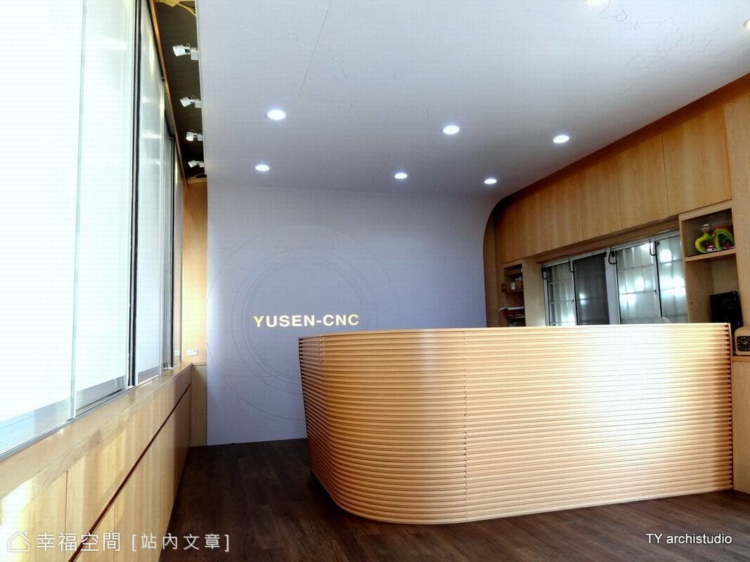 胚騰牆體office