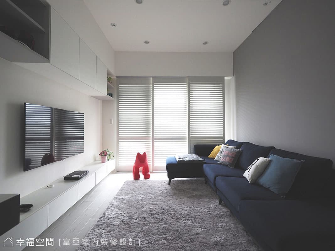 色系平衡