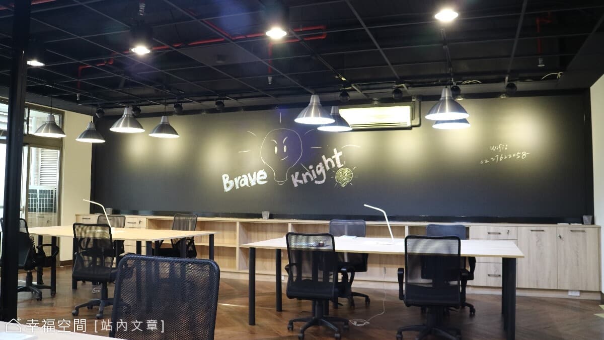 色調的鋪陳