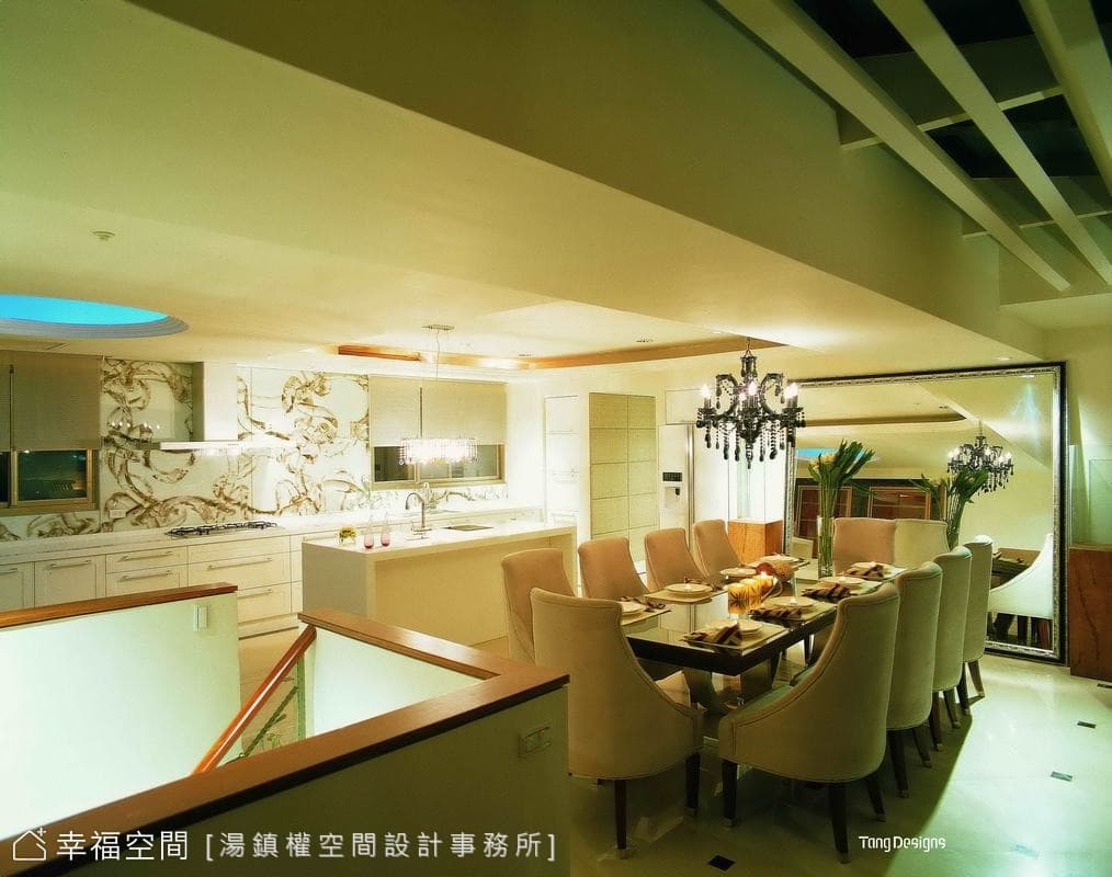 2樓：大餐廳、大廚房