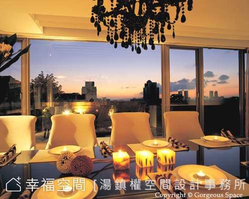 2樓：大餐廳