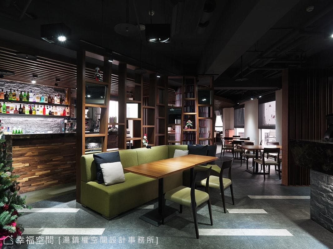 酒吧餐廳