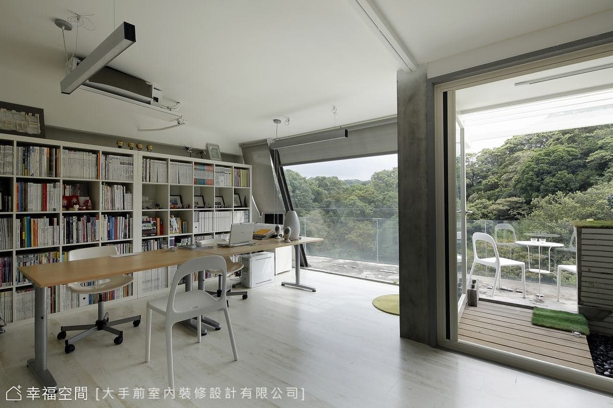 男主人書房兼工作區(1)