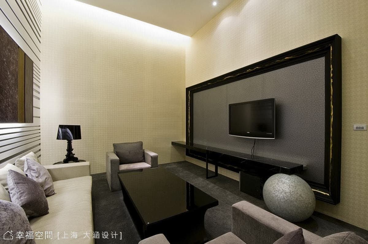 VIP ROOM(2)