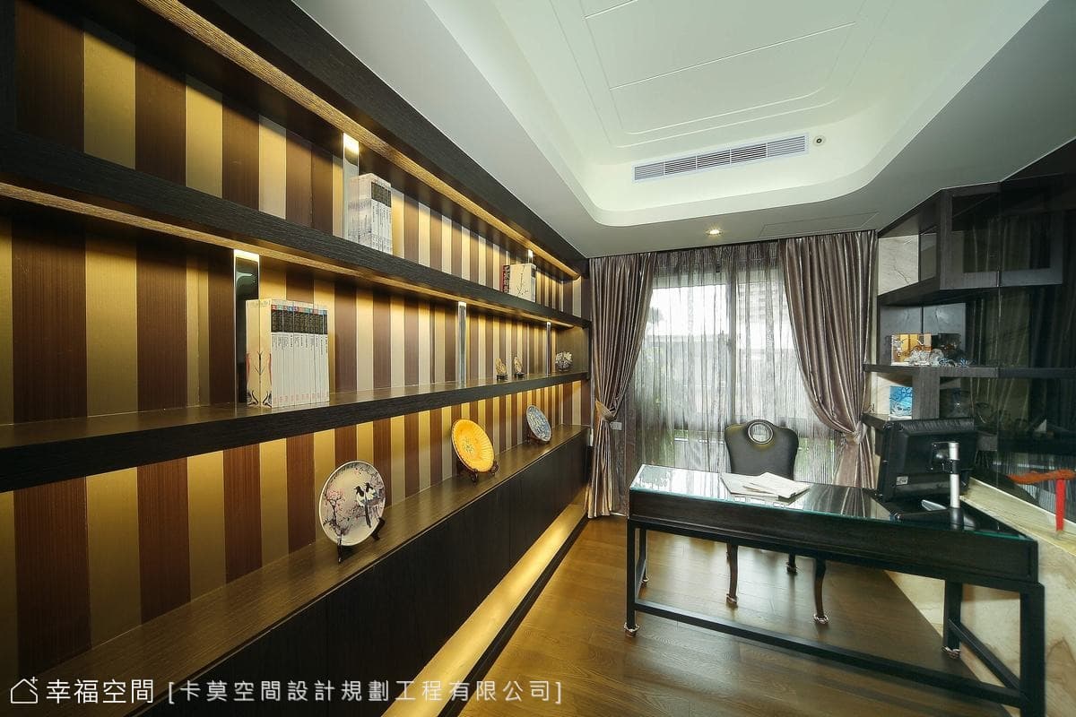 開放式展示櫃