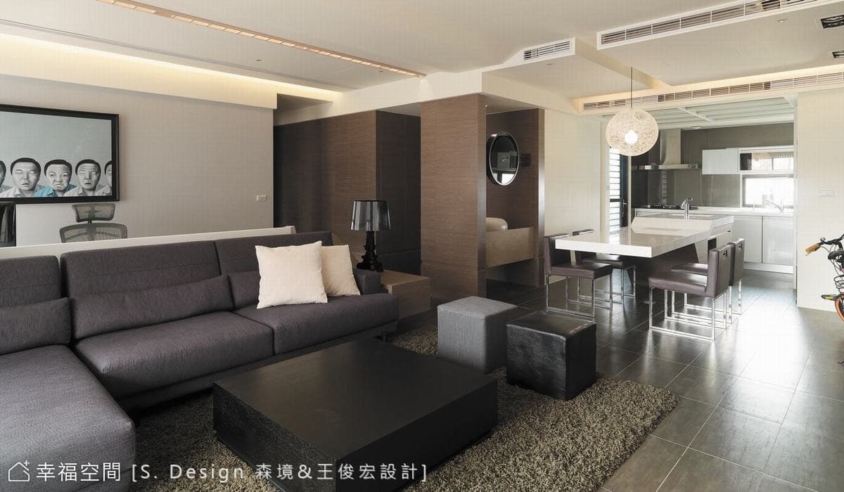 客廳望向餐廳(1)