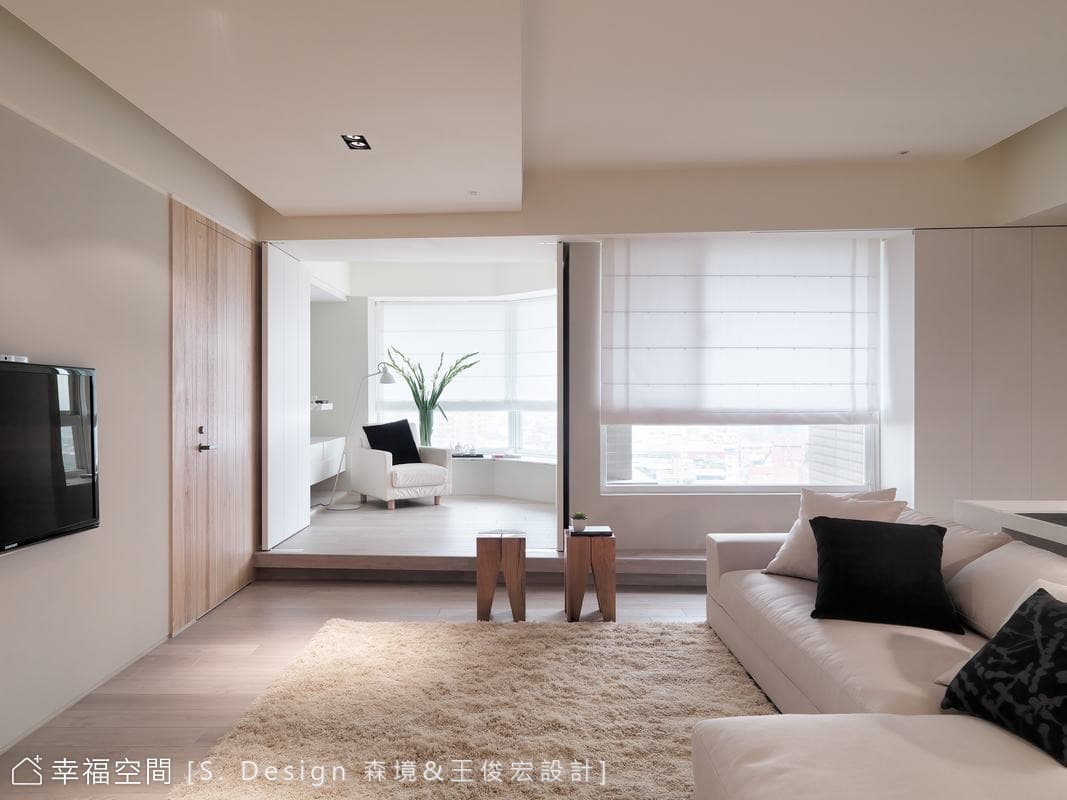 客廳望向休憩區