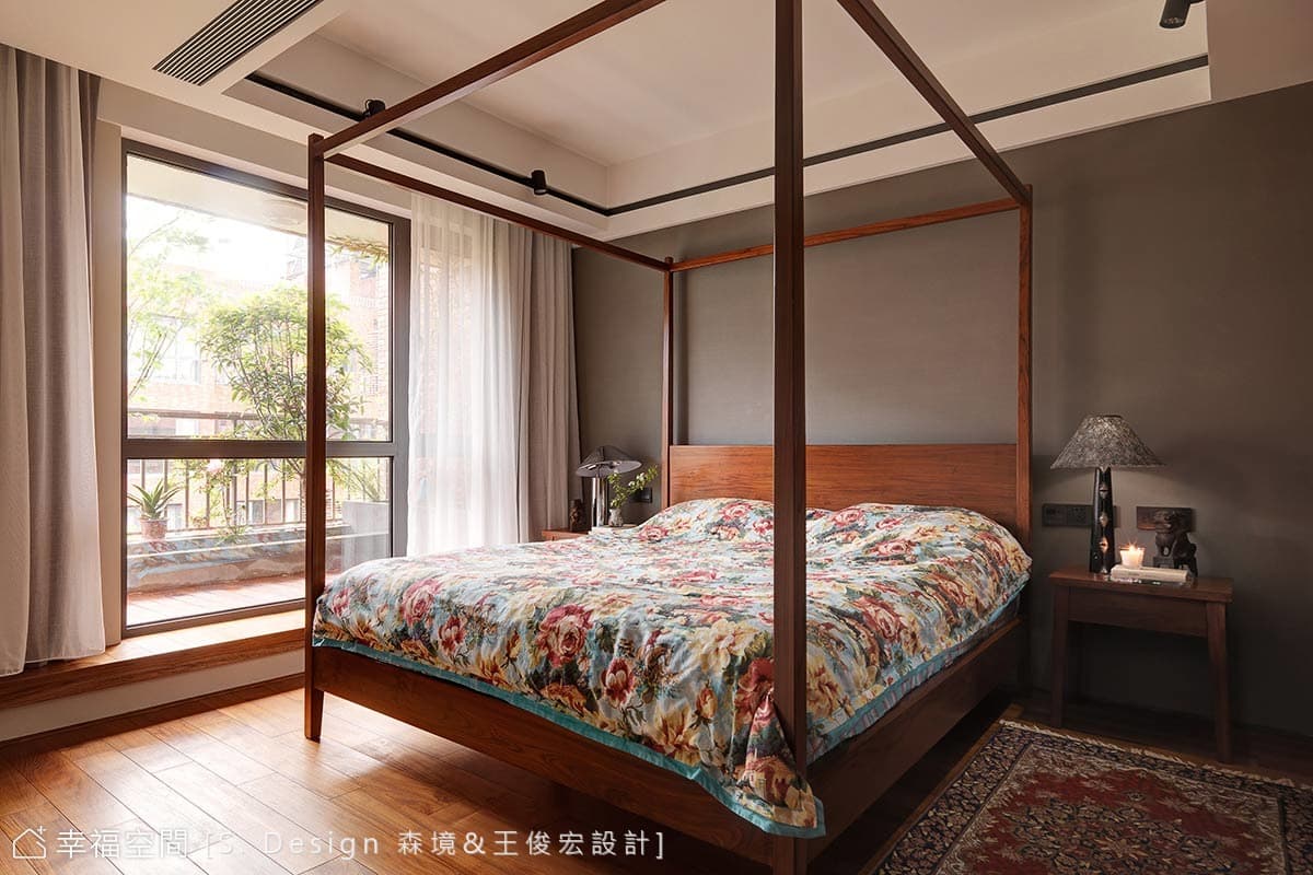 主臥房
