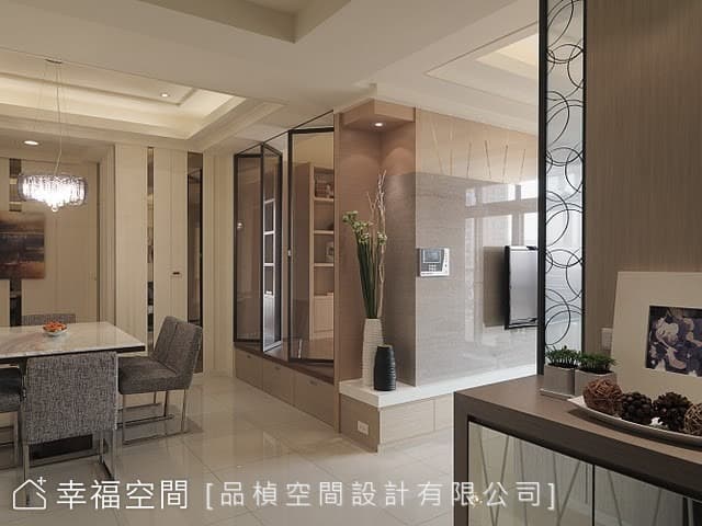 玄關+餐廳