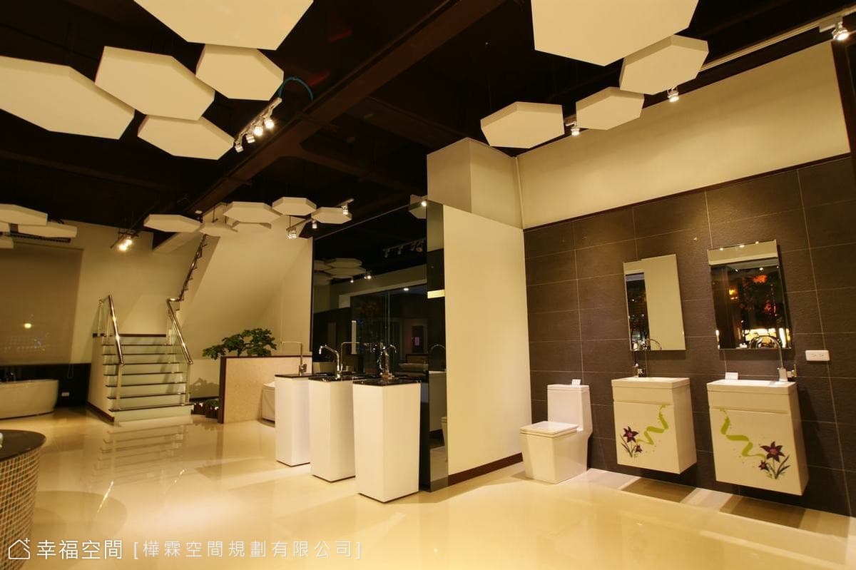 配套示展示