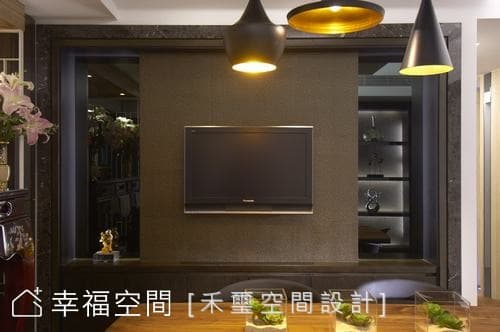 餐廳電視牆