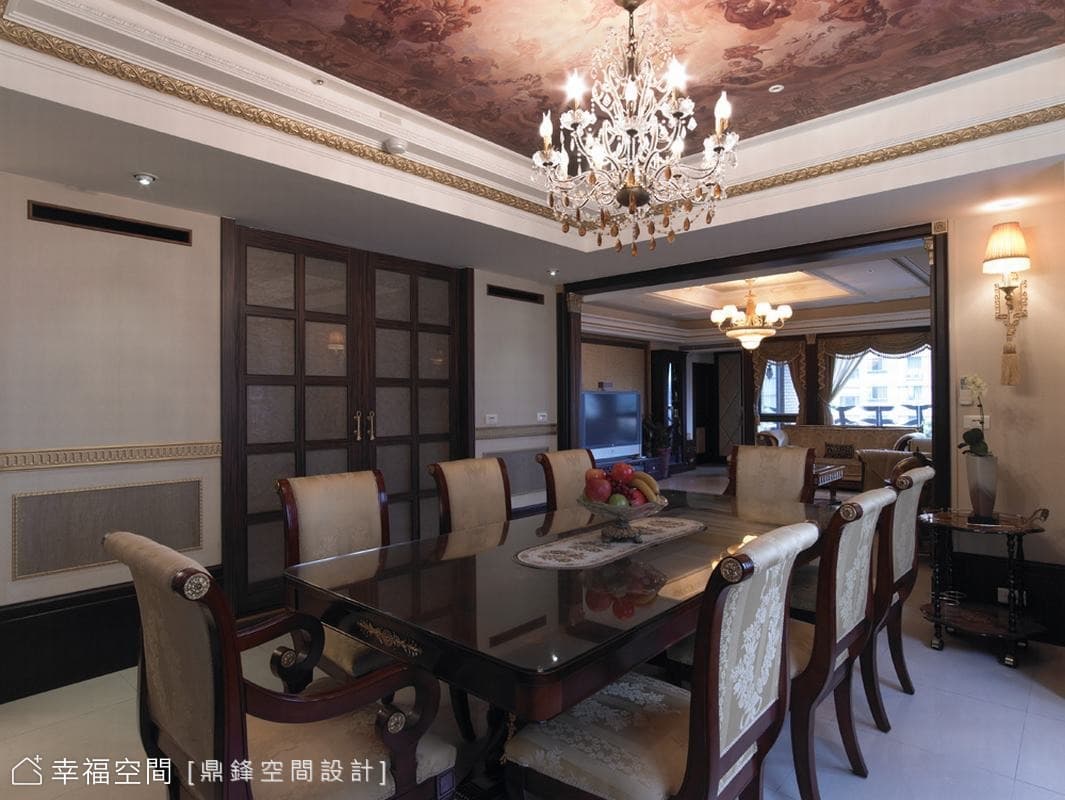 餐廳望向客廳(二)