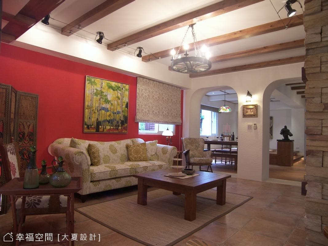 玄關望向客廳