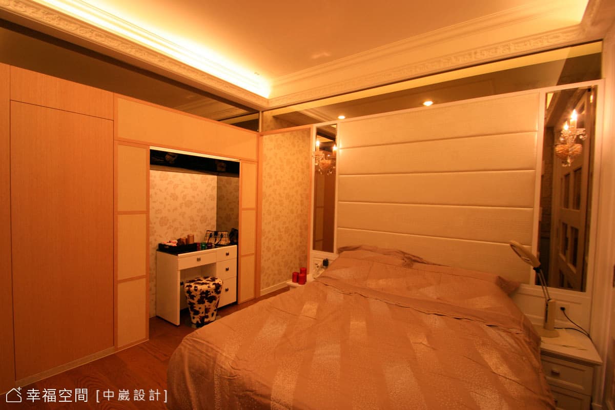 梳妝台