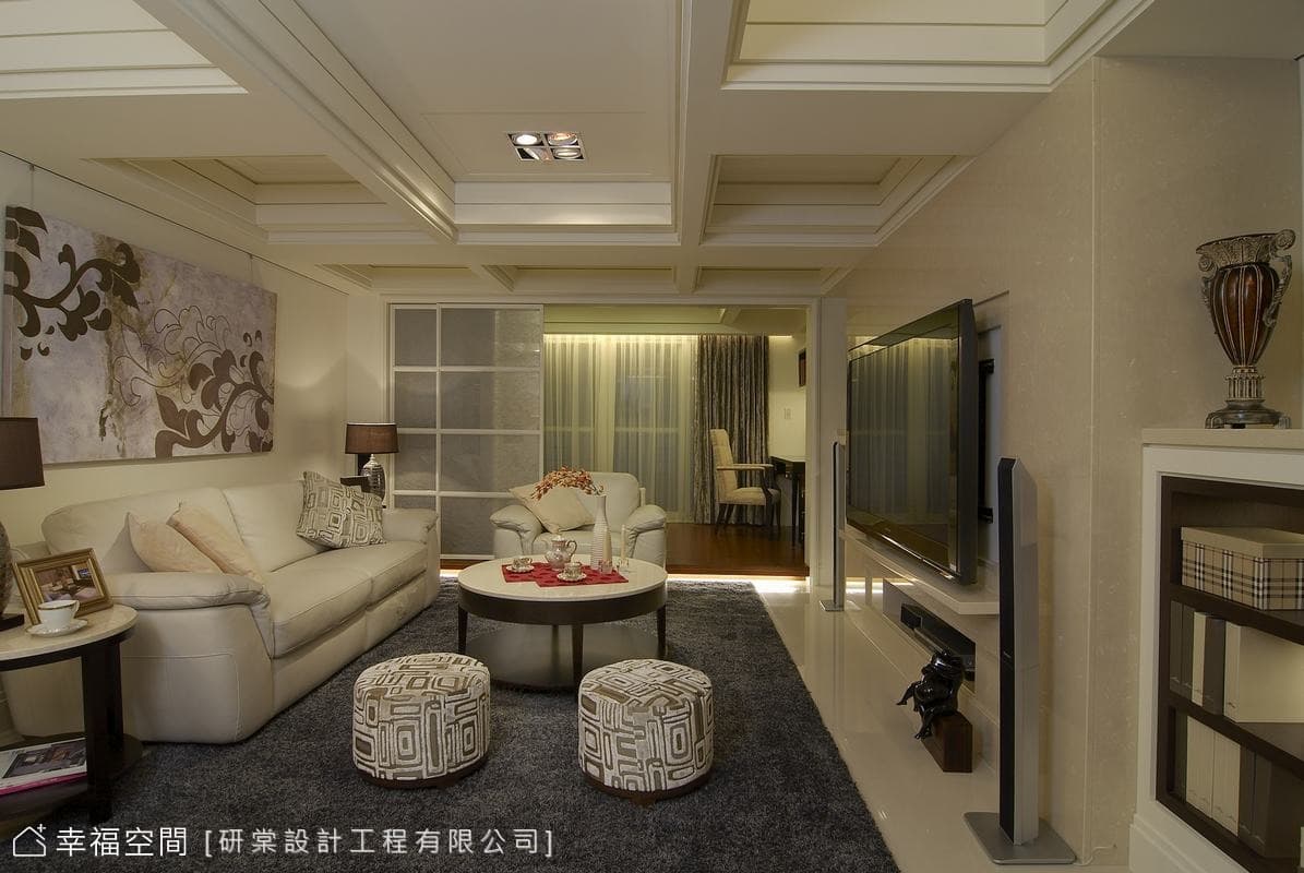客廳望向書房