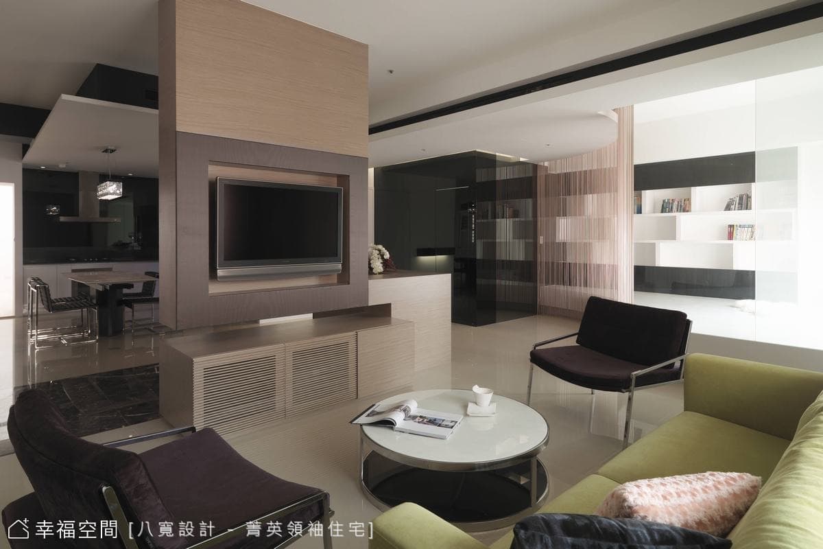 MA  RESIDENCE