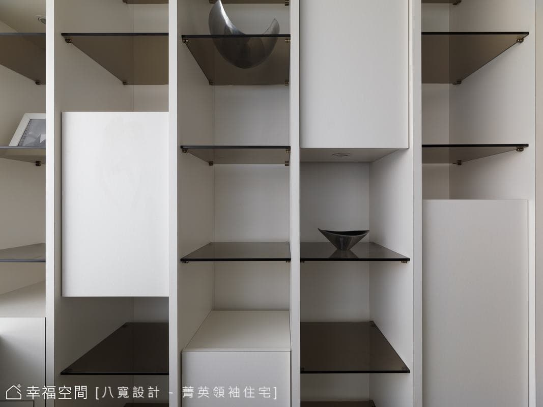 主臥書房收納