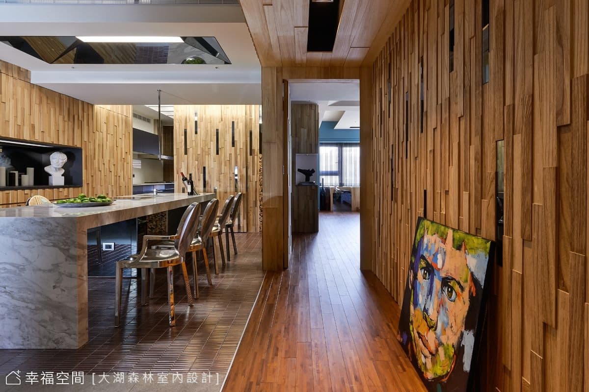 隱藏門片