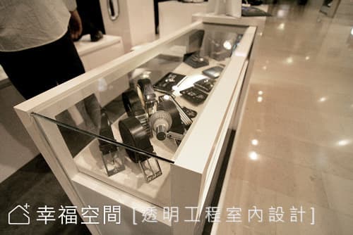 配件陳列區