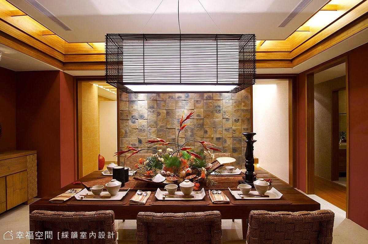 餐廳天花板